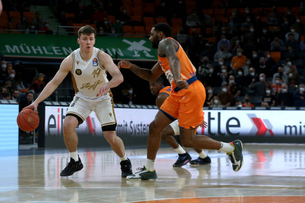 定的门将位 定的门将位