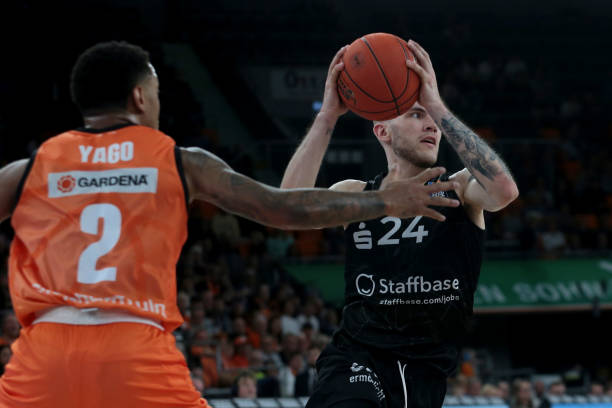 虽然被冠以 虽然被冠以