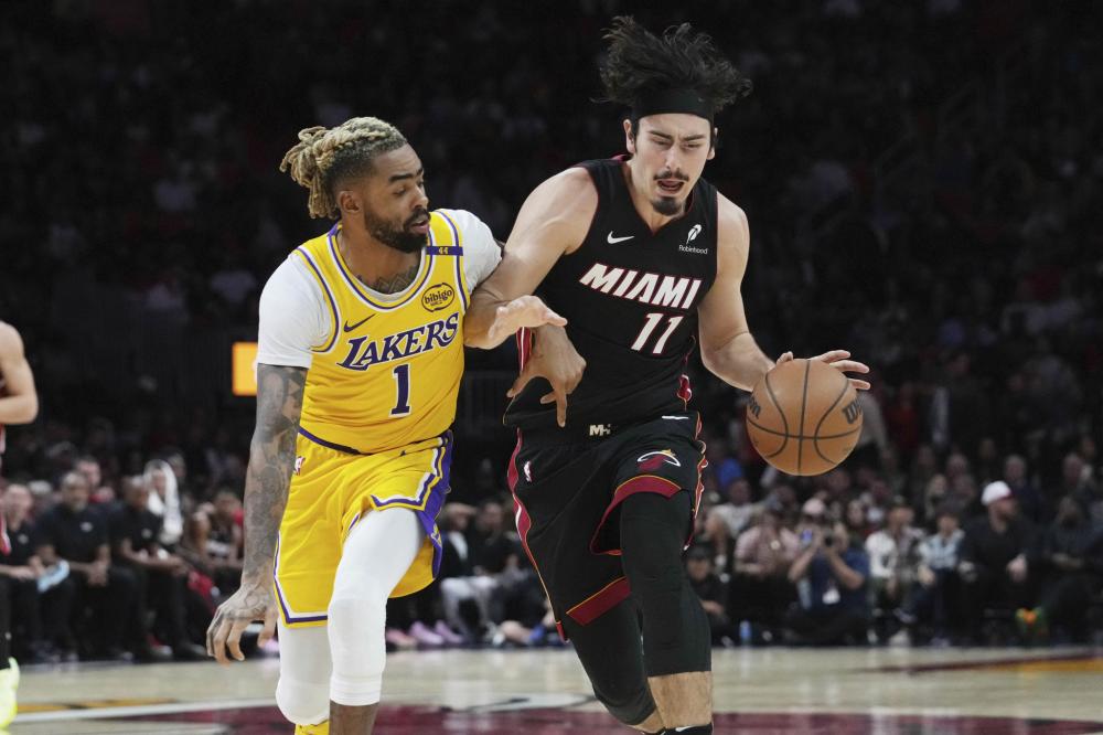 提出了一系 提出了一系