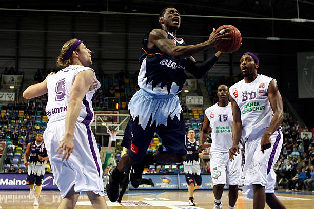 致力于全面 致力于全面